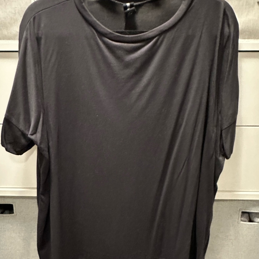 Agnes & Dora Classic Black Tee